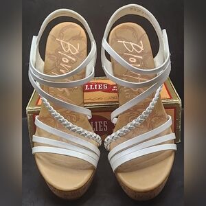 Blowfish Malibu Liddie-K White wedge sandals Hook & Loop Closure Size 10M